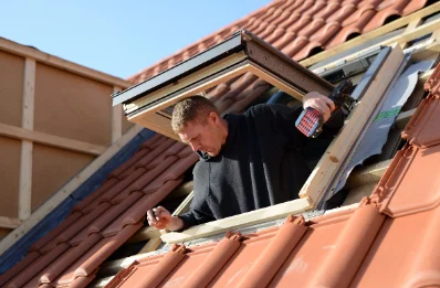 Pose de fenêtres de toit Velux à Paulin